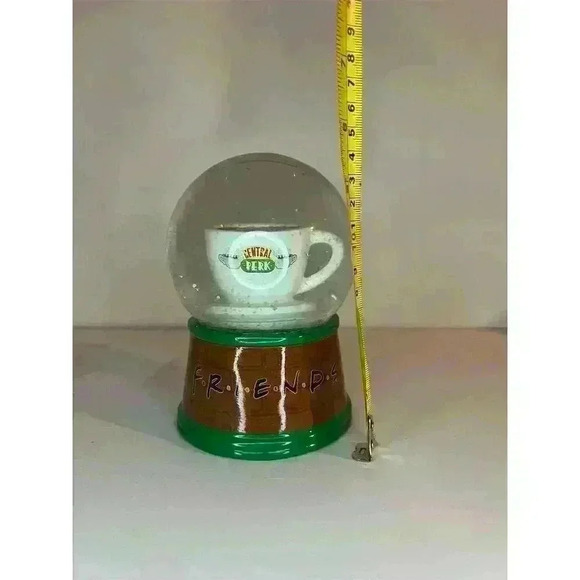 Friends Central Perk Light-Up Snow Globe Collectible Multicolored - Picture 5 of 5